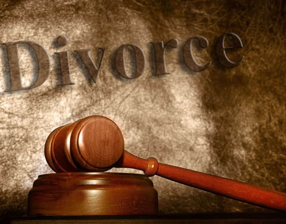 Trusted Criminal and Divorce Lawyer in Noida